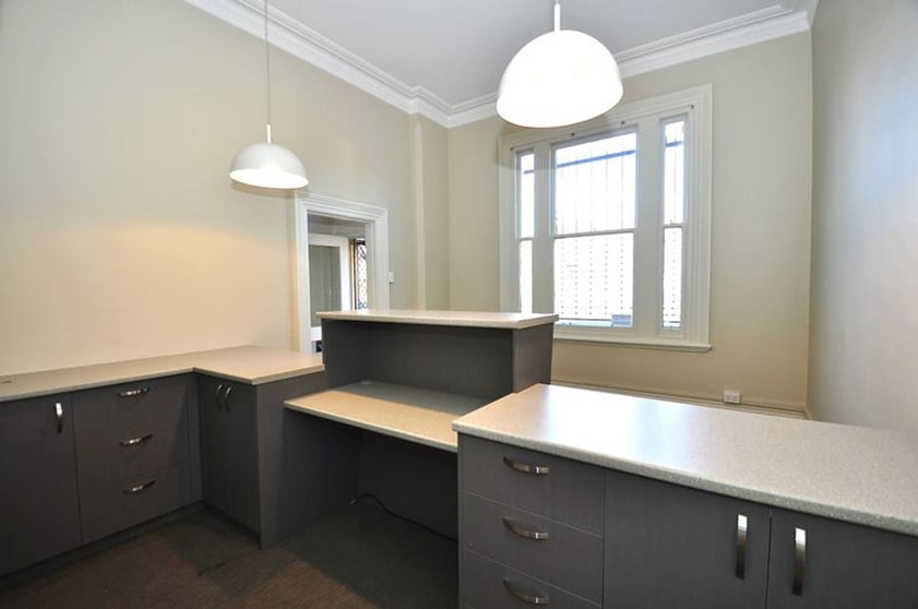 Click to view all images 10 Garsed Street Bendigo VIC 3550 - Image 2