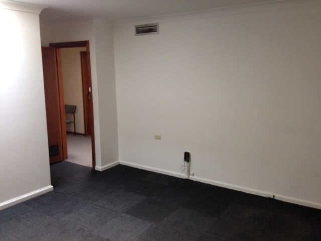 Click to view all images 5/141 Victoria Road Drummoyne NSW 2047 - Image 2