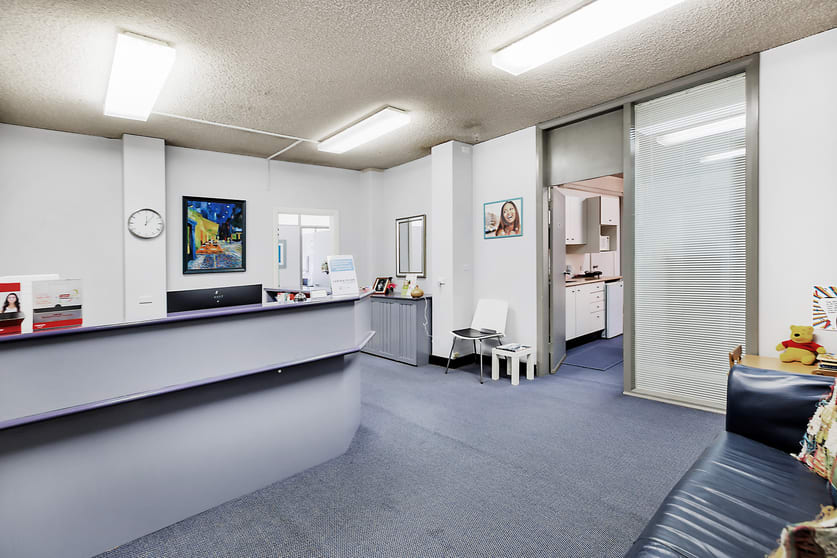 Click to view all images 2 Norwich Road Rose Bay NSW 2029 - Image 2