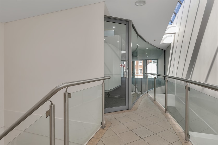 Click to view all images 710 New South Head Road Rose Bay NSW 2029 - Image 2