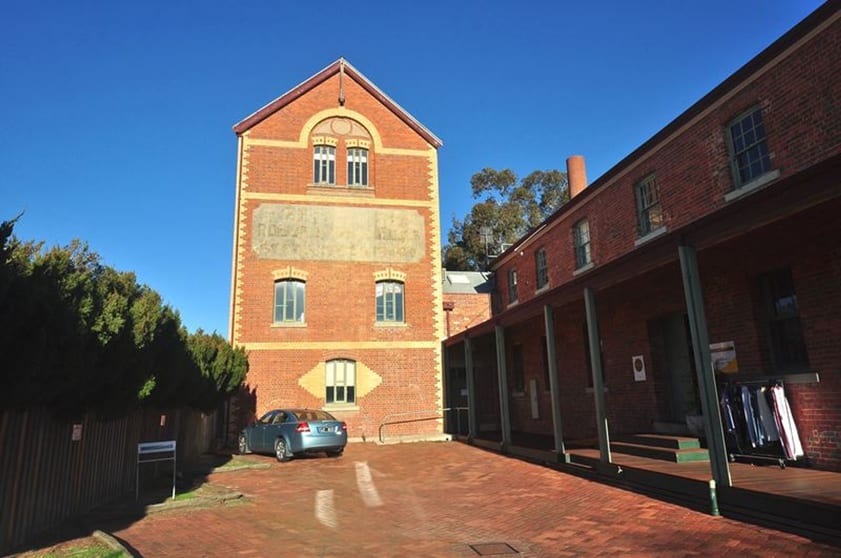 Click to view all images 6/35 Wills Street Bendigo VIC 3550 - Image 1