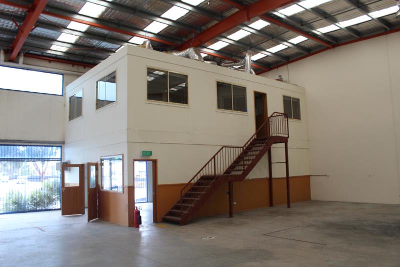 Click to view all images 1/93 High Street Melton VIC 3337 - Image 2