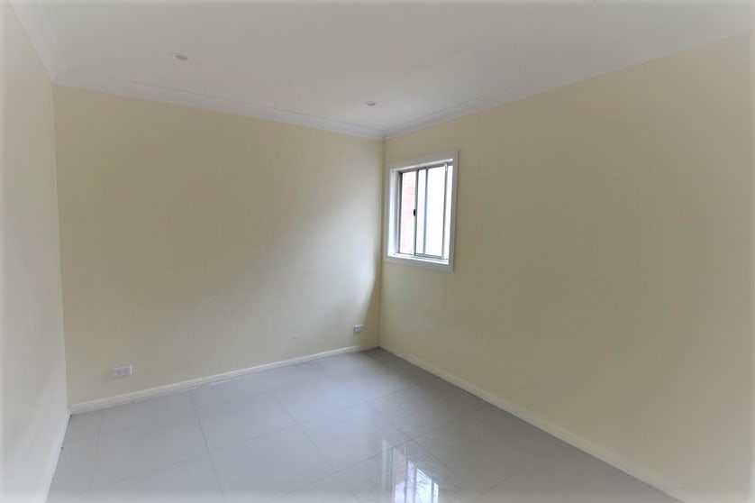 Click to view all images First Floor/72 Broadarrow Road Narwee NSW 2209 - Image 2