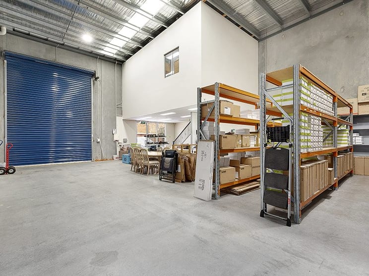 Click to view all images 4/58 Lexton Road Box Hill North VIC 3129 - Image 2