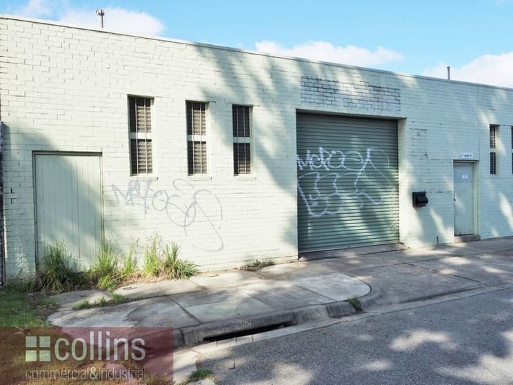Click to view all images 2/7 Heart St Dandenong VIC 3175 - Image 1