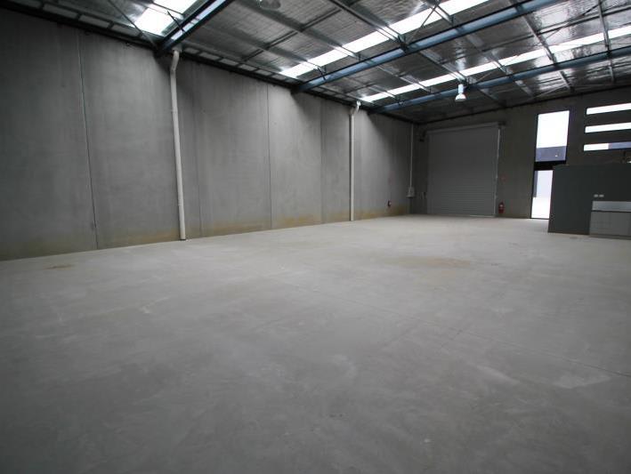 Click to view all images Unit 8/7 Sharnet Circuit Pakenham VIC 3810 - Image 3