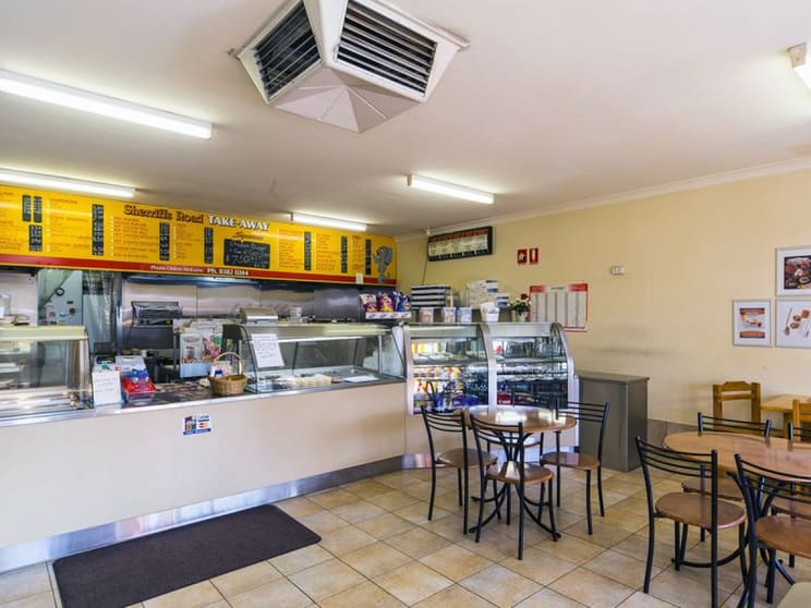 Click to view all images 124 Sherriffs Road Morphett Vale SA 5162 - Image 2