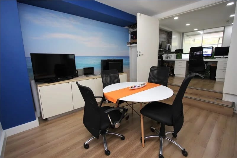 Click to view all images Ground 2/18-20 Allen Street Pyrmont NSW 2009 - Image 2
