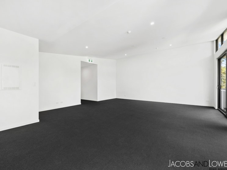 Click to view all images 6/3056 Frankston Flinders Road Balnarring VIC 3926 - Image 2