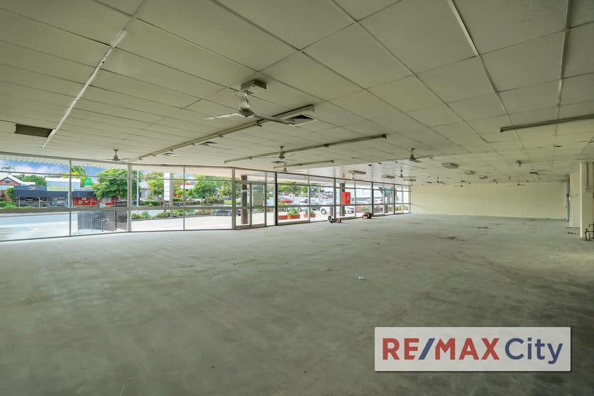 Click to view all images 589 Logan Road Greenslopes QLD 4120 - Image 1