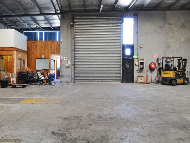 Click to view all images 22 Trade Place Coburg North VIC 3058 - Image 3