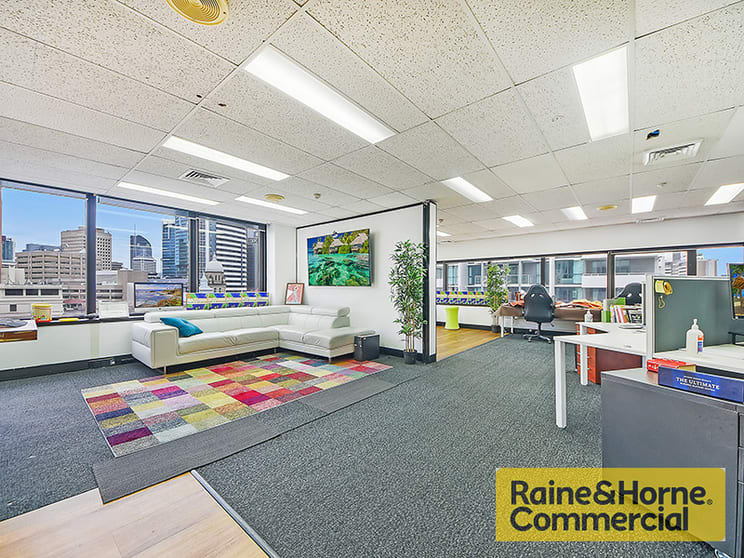 Click to view all images 31/445 Upper Edward Street Spring Hill QLD 4000 - Image 1