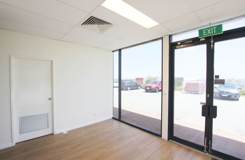 Click to view all images 2/40 Berriman Drive Wangara WA 6065 - Image 3