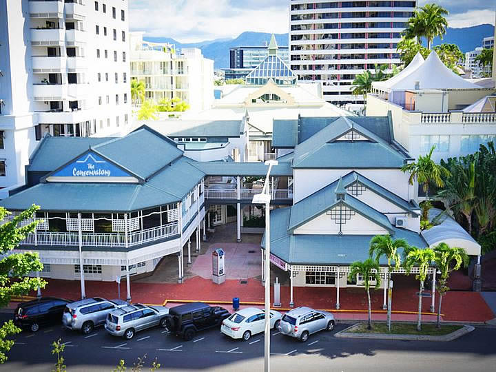 Click to view all images 5/12-14 Lake Street Cairns City QLD 4870 - Image 2