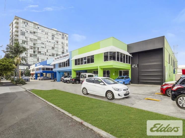 Click to view all images 75 Longland Street Newstead QLD 4006 - Image 1