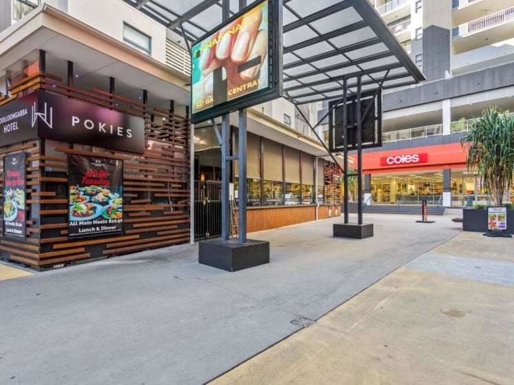 Click to view all images 803 Stanley Street Woolloongabba QLD 4102 - Image 3