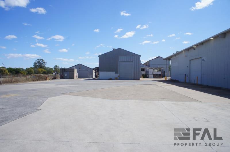 Click to view all images Bldg 2/35 Evans Road Salisbury QLD 4107 - Image 2