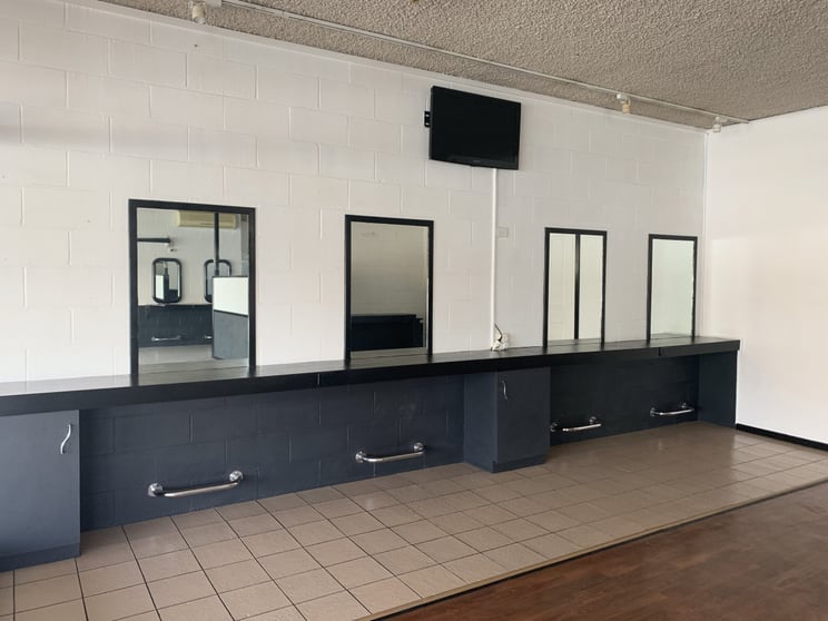 Click to view all images Shops 5 & 6/113 Jessie Street Armidale NSW 2350 - Image 2