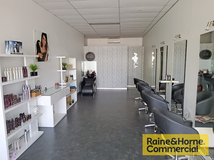 Click to view all images 4A/52 Jeffcott Street Wavell Heights QLD 4012 - Image 2