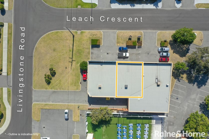 Click to view all images 2/5 Leach Crescent Rockingham WA 6168 - Image 2