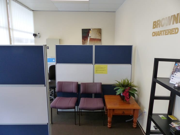 Click to view all images Shop 4/42-48 Bourke St Waterford West QLD 4133 - Image 3