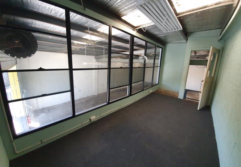 Unit 2/2 Coora Road Oakleigh VIC 3166 - Image 3