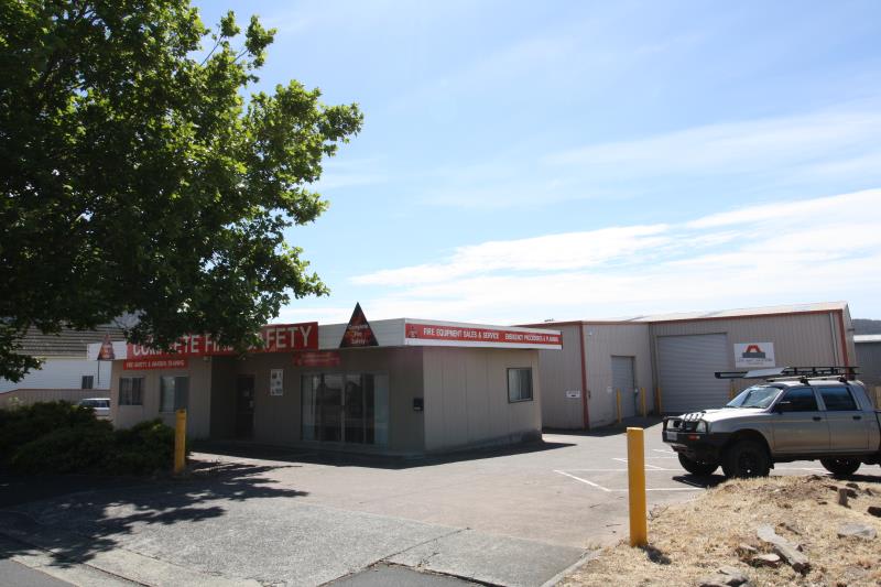 Click to view all images Flexible use warehouse/111 Howard Road Goodwood TAS 7010 - Image 1
