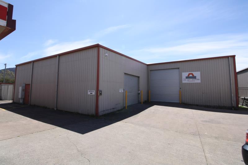 Click to view all images Flexible use warehouse/111 Howard Road Goodwood TAS 7010 - Image 3
