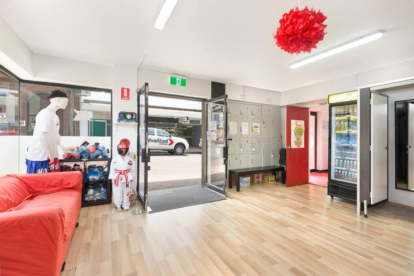 Click to view all images Shops 3 &/121 Military Road Neutral Bay NSW 2089 - Image 3