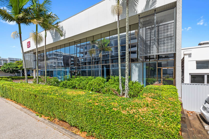 Click to view all images 7/63 Bay Terrace Wynnum QLD 4178 - Image 1