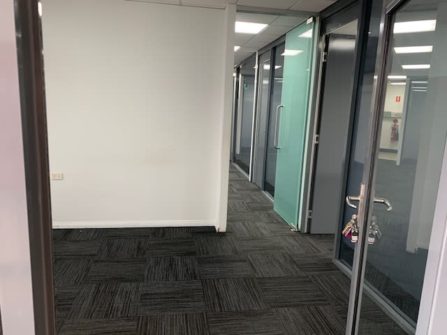Click to view all images Suite 5/434 Chapel Road Bankstown NSW 2200 - Image 3