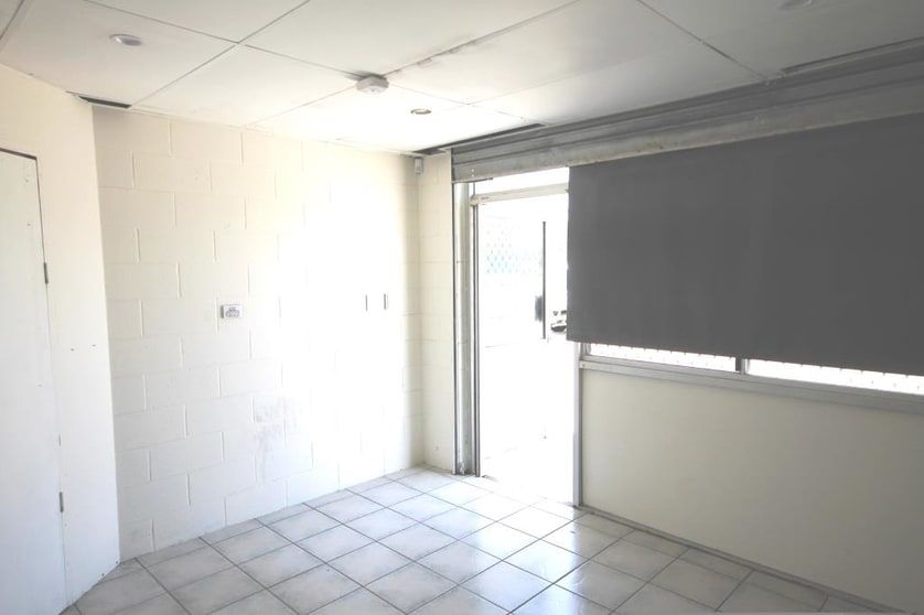 Click to view all images 1/26 KNIGHT STREET Park Avenue QLD 4701 - Image 2