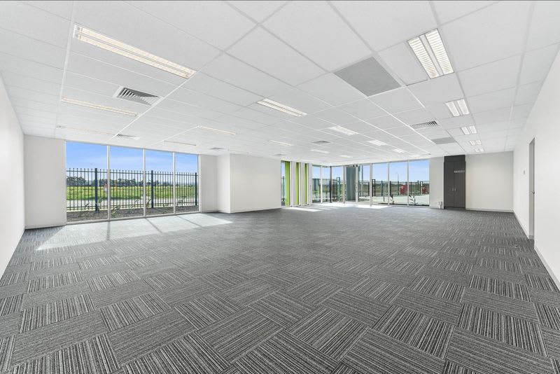 Click to view all images 94 Sette Court Pakenham VIC 3810 - Image 3