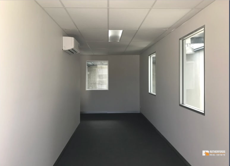 Click to view all images 7/7-9 Linmax Court Point Cook VIC 3030 - Image 3