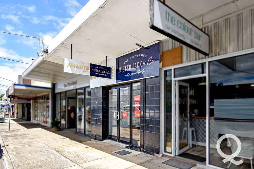 Click to view all images 16 NAPIER STREET Warragul VIC 3820 - Image 1