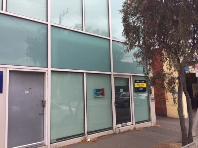 Click to view all images 138A Thistlethwaite Street South Melbourne VIC 3205 - Image 3
