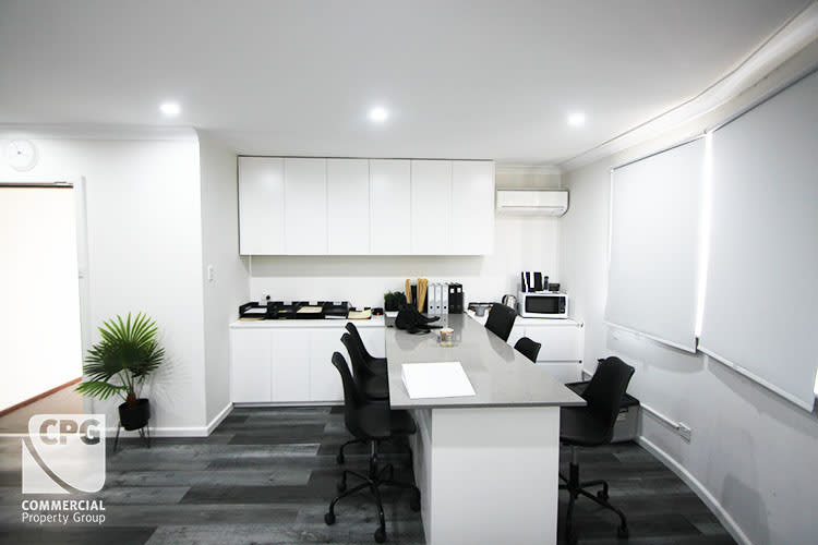 Click to view all images Suite 1/328 Kingsgrove Road Kingsgrove NSW 2208 - Image 3