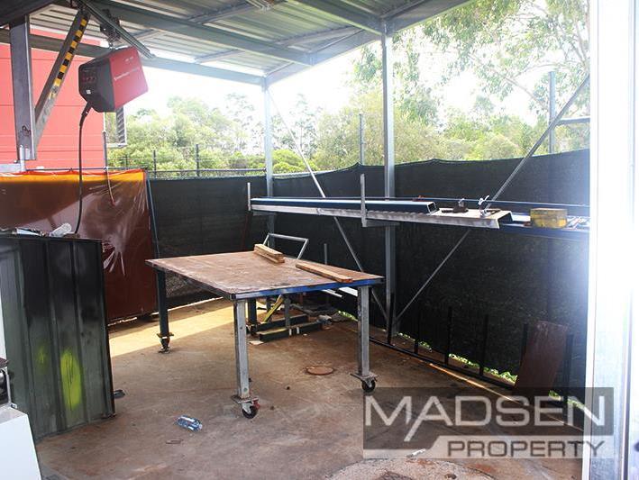 Click to view all images 5/119 Gardens Drive Willawong QLD 4110 - Image 2