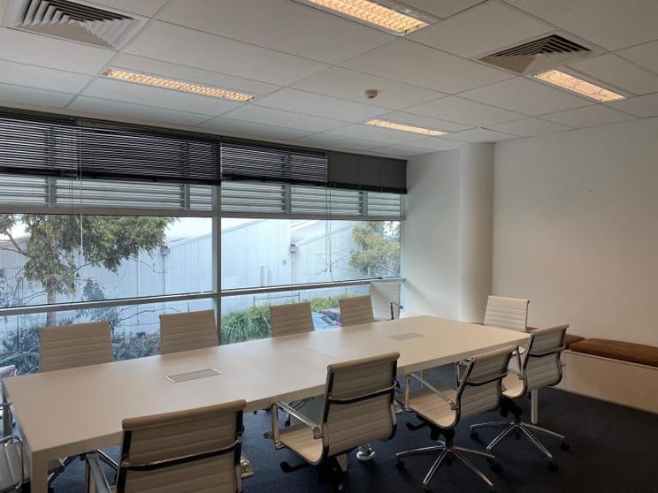Click to view all images Level 1/7/574 Plummer Street Port Melbourne VIC 3207 - Image 1
