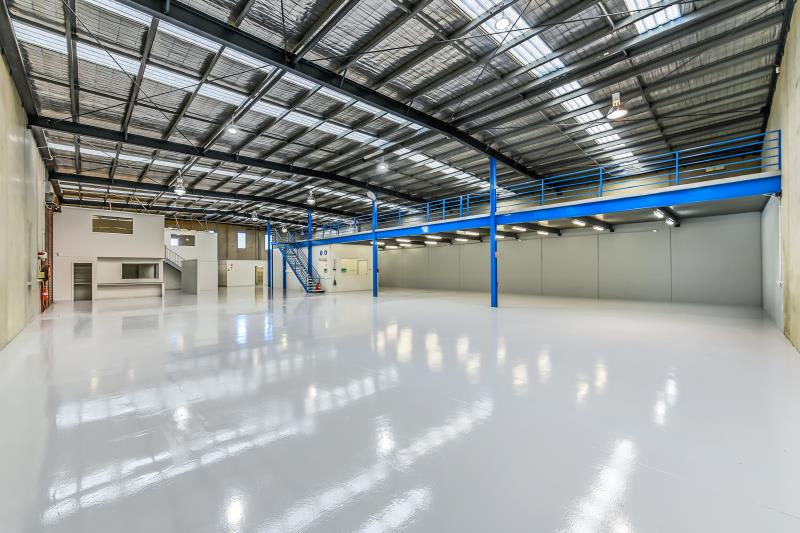 Click to view all images 17-18 Carl Court Hallam VIC 3803 - Image 2