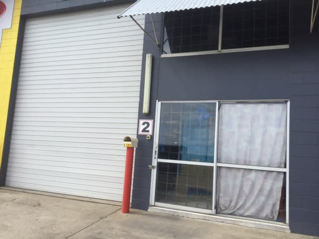 Click to view all images 2/131 Balham Road Archerfield QLD 4108 - Image 3