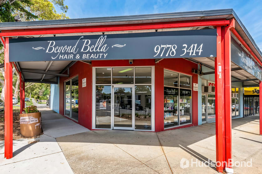 Click to view all images 52 Forest Road Ferntree Gully VIC 3156 - Image 1