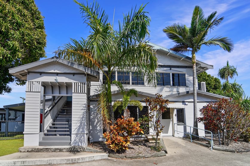Click to view all images 69 Queens Road Hermit Park QLD 4812 - Image 3