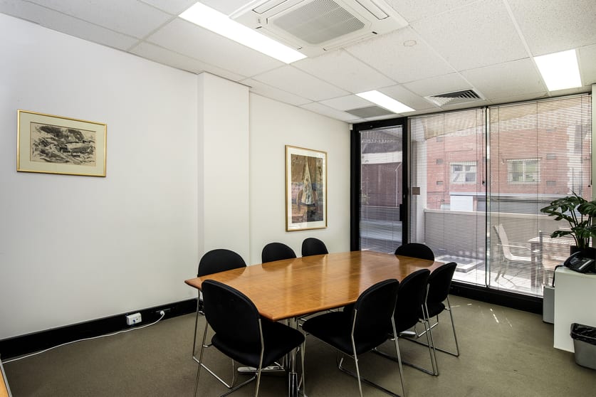 Click to view all images Rear Ground Floor/585 Burwood Road Hawthorn VIC 3122 - Image 3