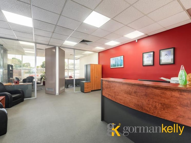 Click to view all images 651 Canterbury Road Surrey Hills VIC 3127 - Image 3