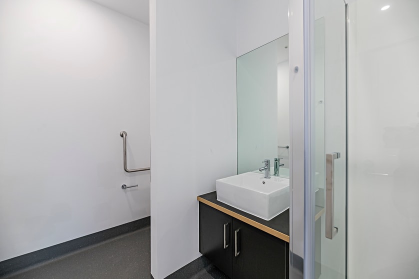 Click to view all images 4/62 Fallon Street Brunswick VIC 3056 - Image 3