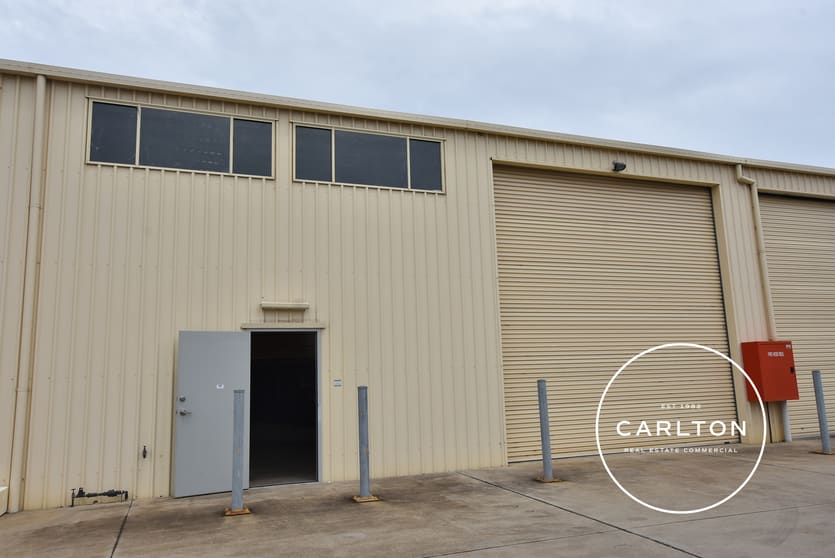 Click to view all images 2/4 Sagewick Place Moss Vale NSW 2577 - Image 1