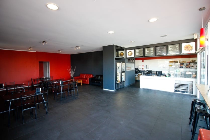 Click to view all images 2/530 Mt Dandenong Road Kilsyth VIC 3137 - Image 3