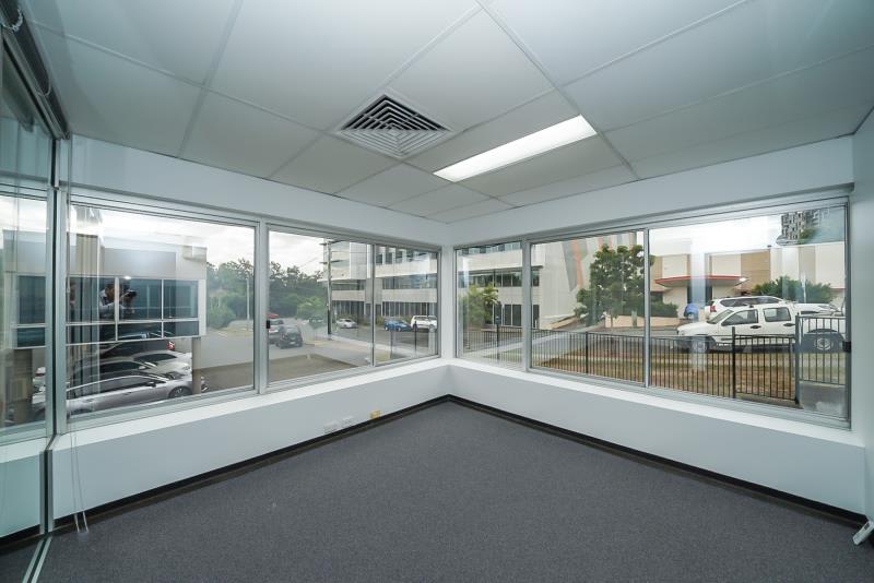 Click to view all images 4/170 Montague Road South Brisbane QLD 4101 - Image 2