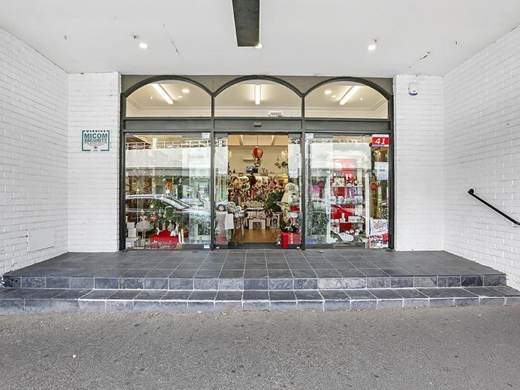 Click to view all images 41 Yarra Street Geelong VIC 3220 - Image 3